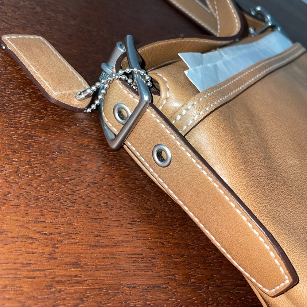 Vintage COACH Brown Leather Crossbody Bag NWT - Picture 4 of 11